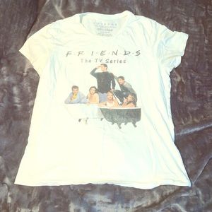 Friends tee shirt medium